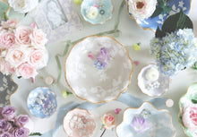 Load image into Gallery viewer, Chinoiserie Dreams Scalloped Bowls with 22K Gold Accent: Sea Glass / Large