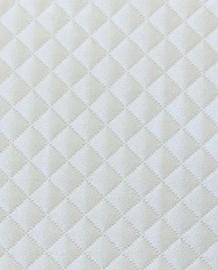 Elizabeth Matelasse Standard Sham, White (pair)